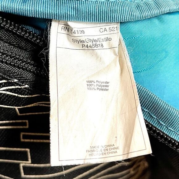 Roxy Backpack & Key Chain 404 - Picture 10 of 11